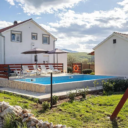 Сasa de vacaciones Amazing In With Wifi Bisko